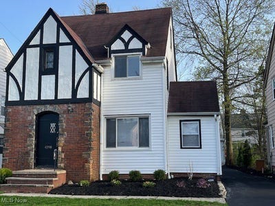 /international/us/4298-silsby-road-university-heights-oh-110099134605/