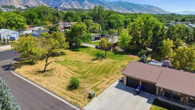 /international/us/388-e-1140-n-logan-ut-110119488774/