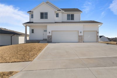 /international/us/1641-20th-avenue-se-altoona-ia-110091709194/