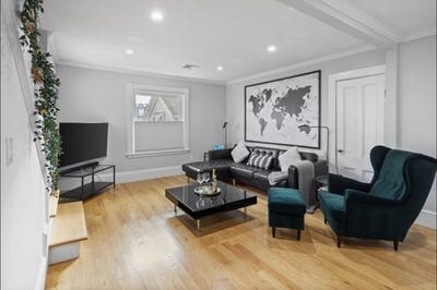 /international/us/14-everett-st-medford-ma-110108438370/