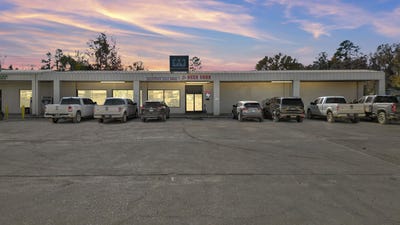 /international/us/615-w-court-street-newton-tx-110100076033/?lang=zh-tw