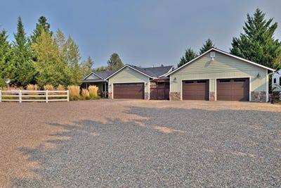 /international/us/203-edgerton-lane-wolf-creek-or-110106039026/