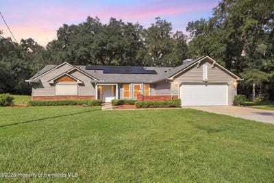 /international/us/880-emerson-road-brooksville-fl-110110365009/