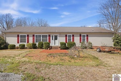 /international/us/565-martin-rd-wickliffe-ky-110106670951/