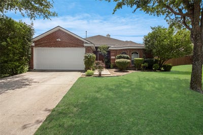 /international/us/15827-appaloosa-drive-frisco-tx-110108618264/