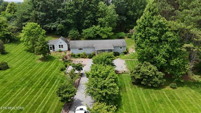 /international/us/7903-lett-rd-corryton-tn-110100194771/