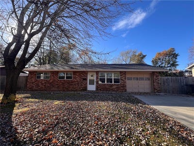 /international/us/710-hinshaw-drive-springdale-ar-110101818041/