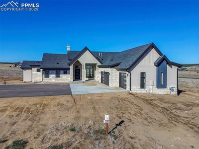 /international/us/17110-early-light-drive-colorado-springs-co-110094477582/
