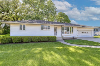 /international/us/402-n-first-street-elburn-il-110108009754/