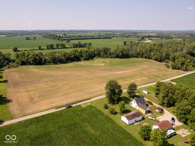 /international/us/0-e-700-road-s-shelbyville-in-110097277802/