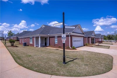 /international/us/5011-fall-branch-court-phenix-city-al-110106985858/