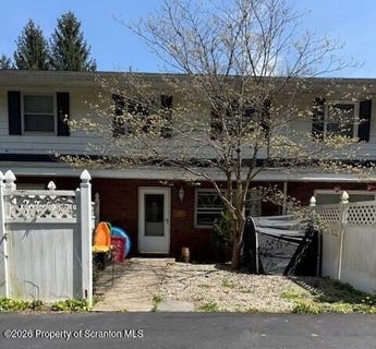 /international/us/107-keystone-hills-road-factoryville-pa-110107540415/