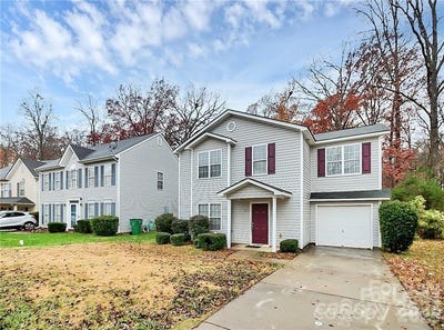 /international/us/635-wilderness-trail-drive-charlotte-nc-110105076171/