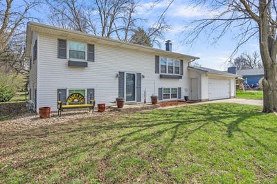 /international/us/1014-9th-avenue-spencer-ia-110107403164/