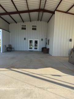 /international/us/129-live-oak-circle-unit-38-lots-17-18-brackettville-tx-110107984009/