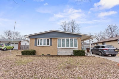 /international/us/507-w-arquilla-drive-glenwood-il-110106142574/