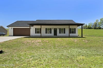 /international/us/252-old-middlesboro-hwy-lafollette-tn-110098911539/