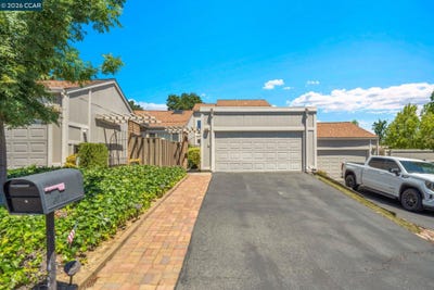 /international/us/6450-viewpoint-ct-martinez-ca-110108804930/
