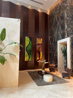 /international/us/16001-collins-avenue-sunny-isles-beach-fl-110106476136/
