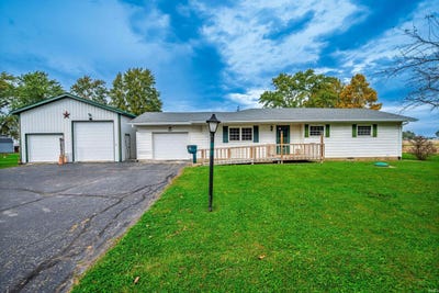 /international/us/8228-w-state-road-32-farmland-in-110120610071/