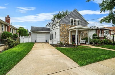 /international/us/17-oxford-street-malverne-ny-110109587869/