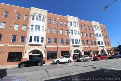 /international/us/145-s-main-street-fuquay-varina-nc-110106956790/