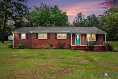/international/us/6921-hines-road-disputanta-va-110110319044/