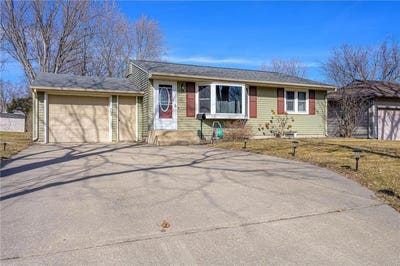 /international/us/121-6th-avenue-ne-hutchinson-mn-110106767152/