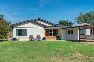 /international/us/811-borger-street-plainview-tx-110109120223/