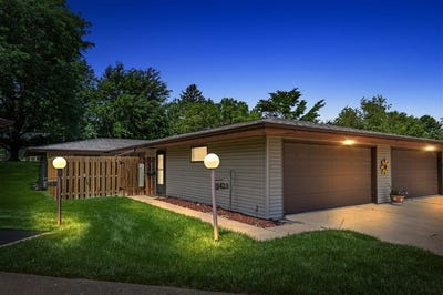 /international/us/3425-tulane-ct-iowacity-ia-110109190198/