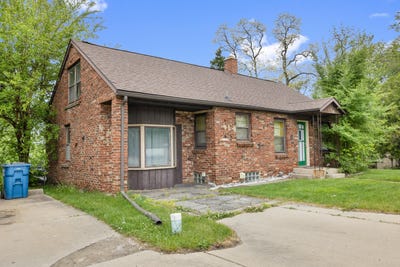 /international/us/610-pine-lake-avenue-la-porte-in-110108339789/