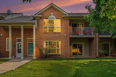 /international/us/11107-farmingdale-lane-walled-lake-mi-110108618369/