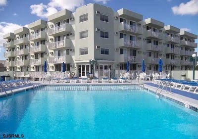 /international/us/225-e-wildwood-ave-wildwood-nj-110106552702/