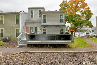 /international/us/28-glenview-drive-cromwell-ct-110120412941/
