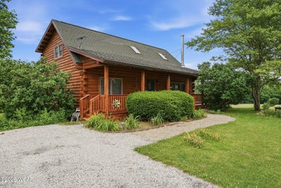 /international/us/4964-county-road-20-rushsylvania-oh-110108664333/