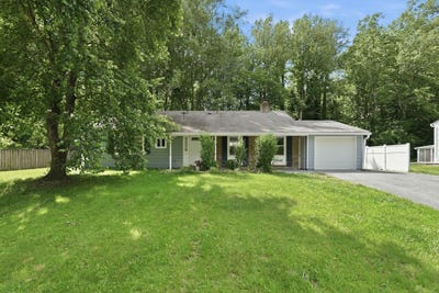 /international/us/9707-muirfield-drive-upper-marlboro-md-110108854597/