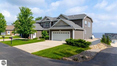 /international/us/4876-w-houghton-lake-drive-houghton-lake-mi-110109183352/