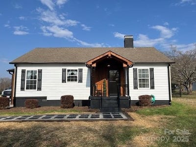 /international/us/3186-catawba-street-claremont-nc-110097243123/?lang=zh-tw