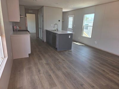 /international/us/1400-e-roosevelt-ave-grants-nm-110099578614/