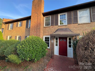 /international/us/921-nottingham-drive-gastonia-nc-110101260971/