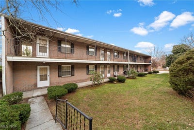 /international/us/1757-s-arlington-street-akron-oh-110105020872/