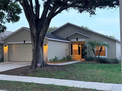 /international/us/4211-shadow-creek-circle-oviedo-fl-110108468281/