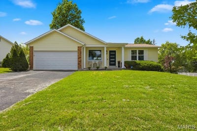 /international/us/34-amberly-drive-st-peters-mo-110107873258/