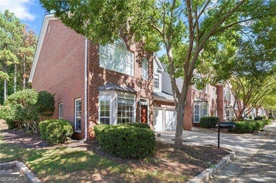 /international/us/9000-lexington-drive-roswell-ga-110120464869/