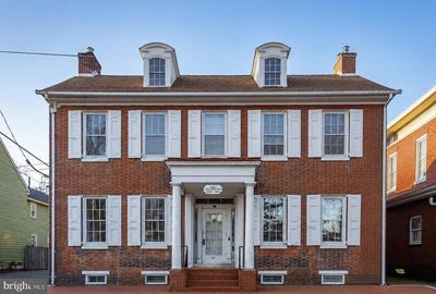 /international/us/33-market-street-salem-nj-110108119500/