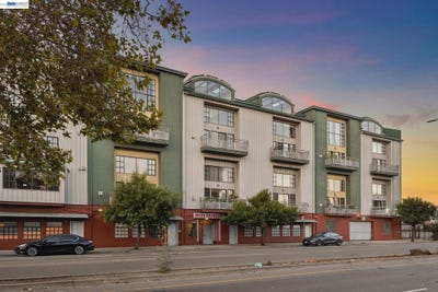 /international/us/850-w-grand-ave-oakland-ca-110110107956/