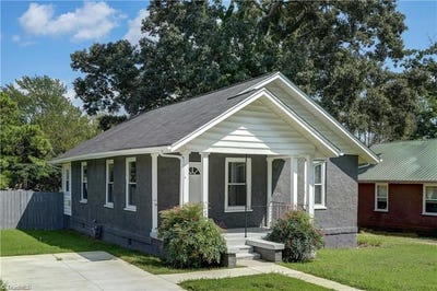 /international/us/2318-spruce-street-greensboro-nc-110106214463/