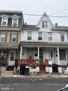 /international/us/28-s-franklin-street-shamokin-pa-110106522717/