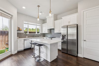 /international/us/6306-oakbend-circle-fort-worth-tx-110108588031/