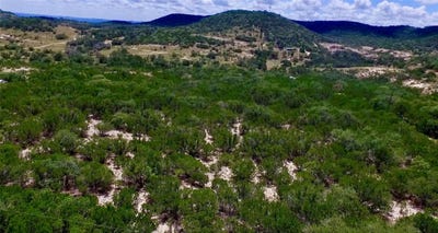/international/us/w-bear-spring-rd-pipe-creek-tx-110109811911/